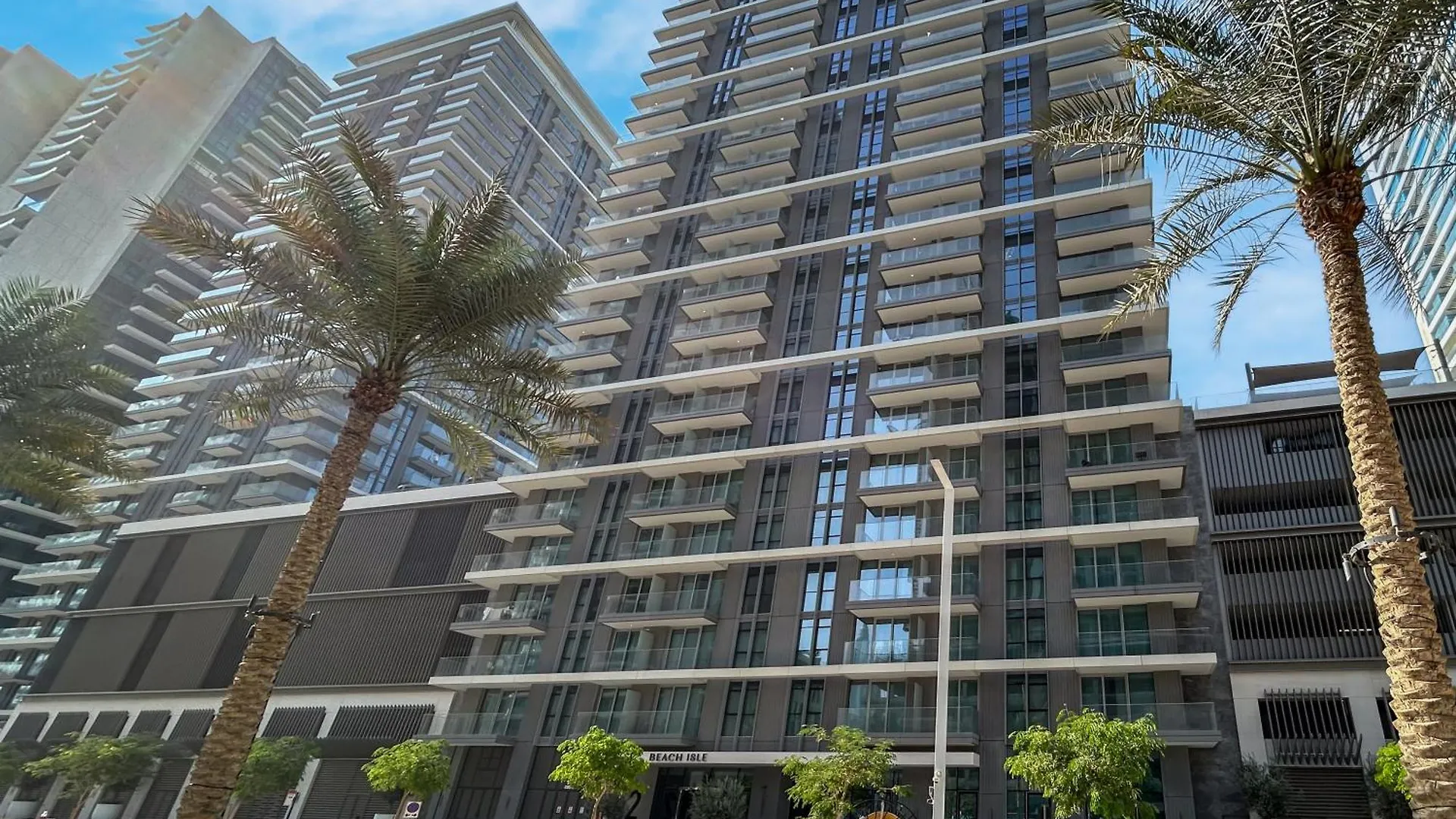 Apartment High End Home With Private Beach Access Dubai United Arab Emirates